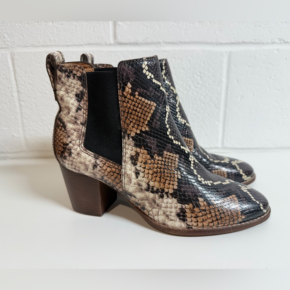 NWOB Madewell Regan Boot in Snake Embossed Leather size 8.5